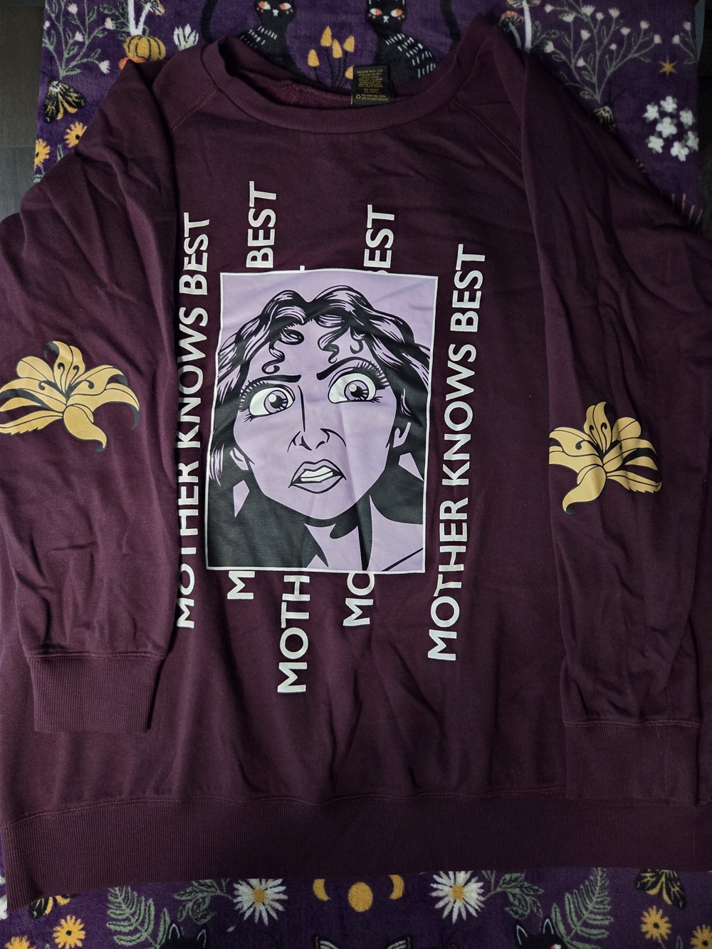 Disney Villains Tangled Mother Gothel Knows Best Sweatshirt size 3